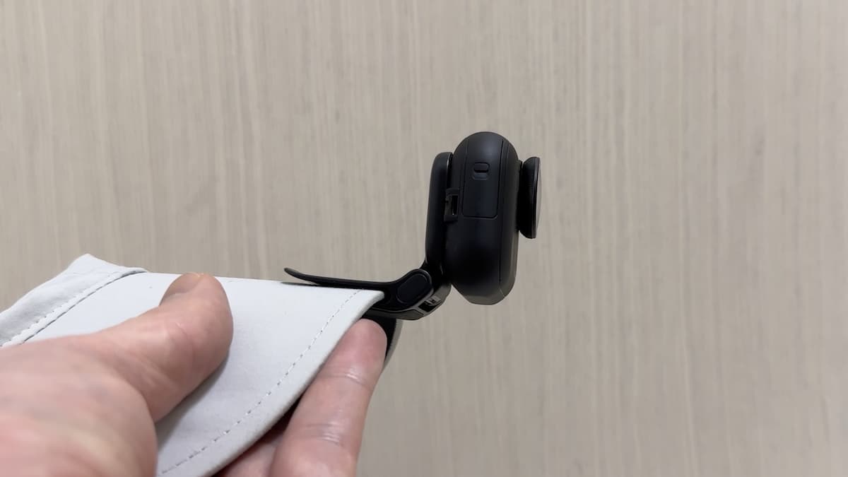 Insta360 Go Ultra 帽夾