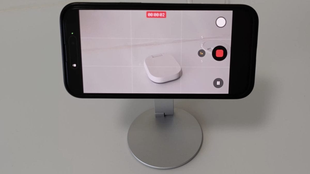 橫放的角度，用 iPhone 拍東西的時候很方便