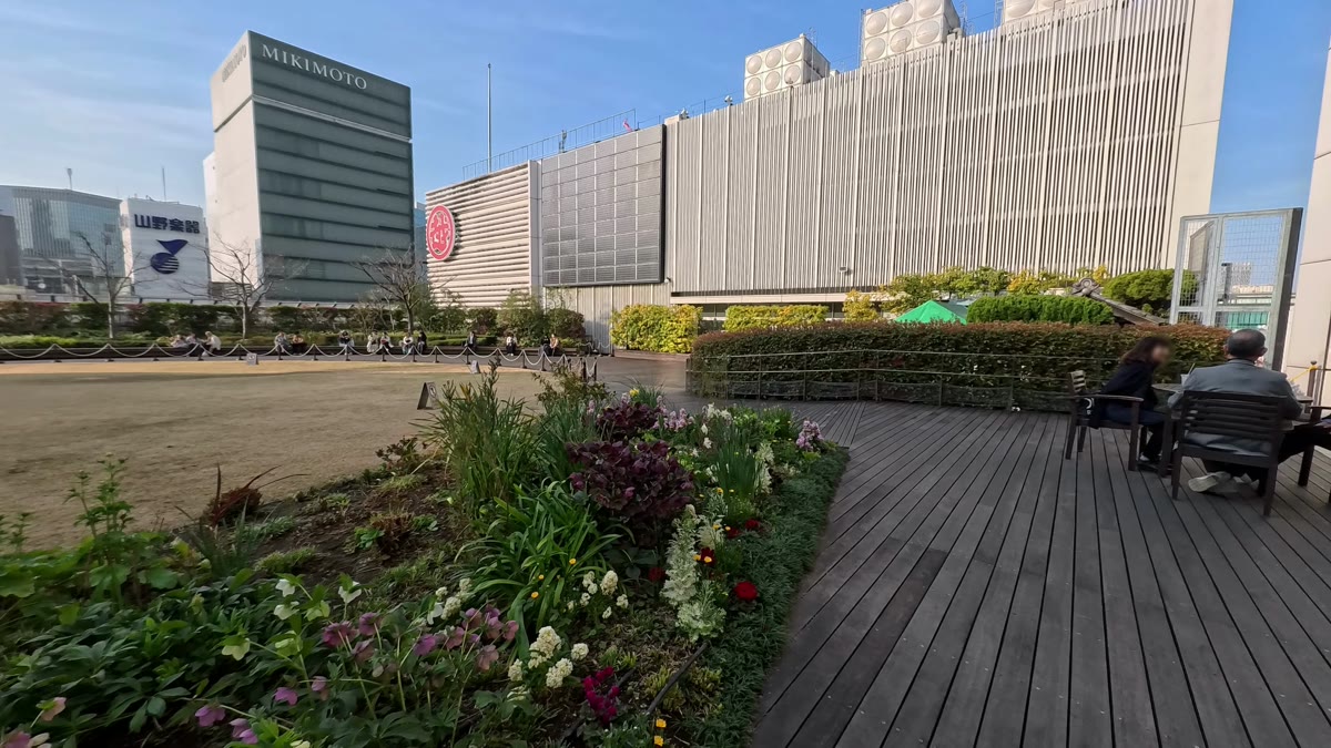 銀座三越新館9樓的露台花園