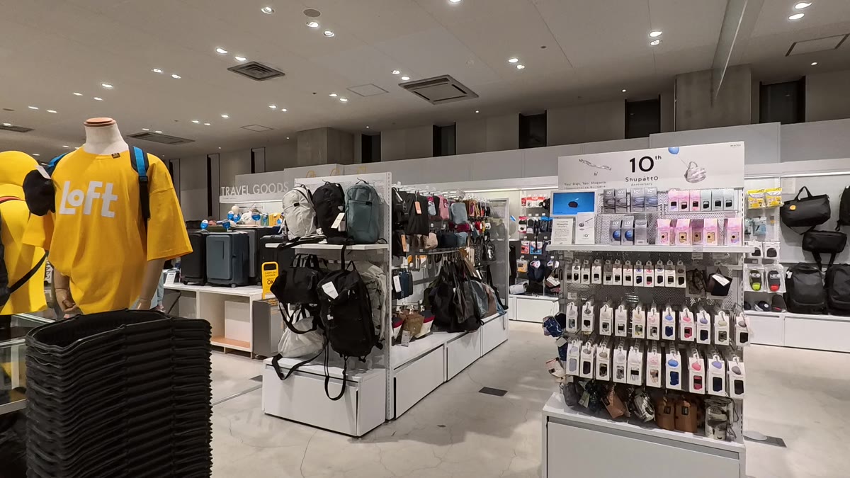 銀座LOFT店內