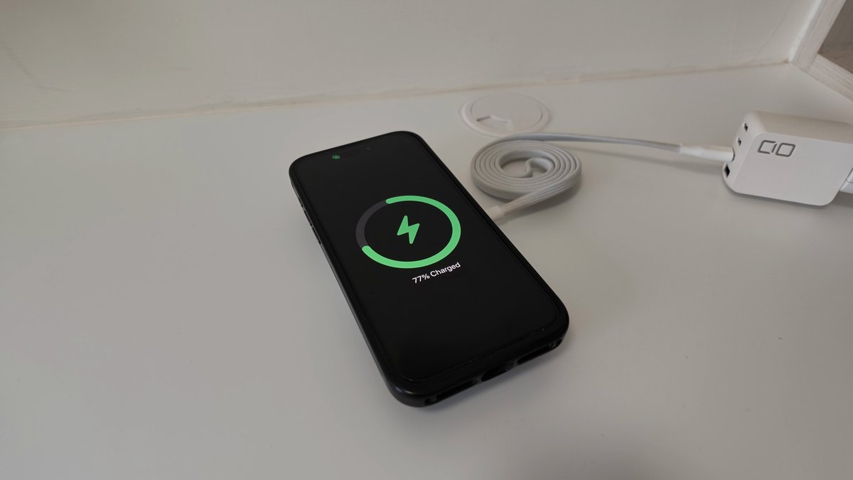 CIO 無線充電器 NovaWave 3Way+（Masa 實際使用的照片）